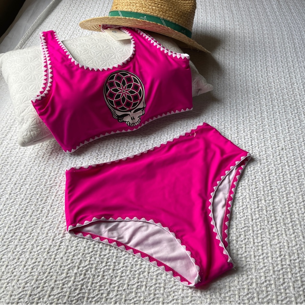 Grateful Dead 2 piece SwimSuit(NWT) Beach Sissi Hot Pink